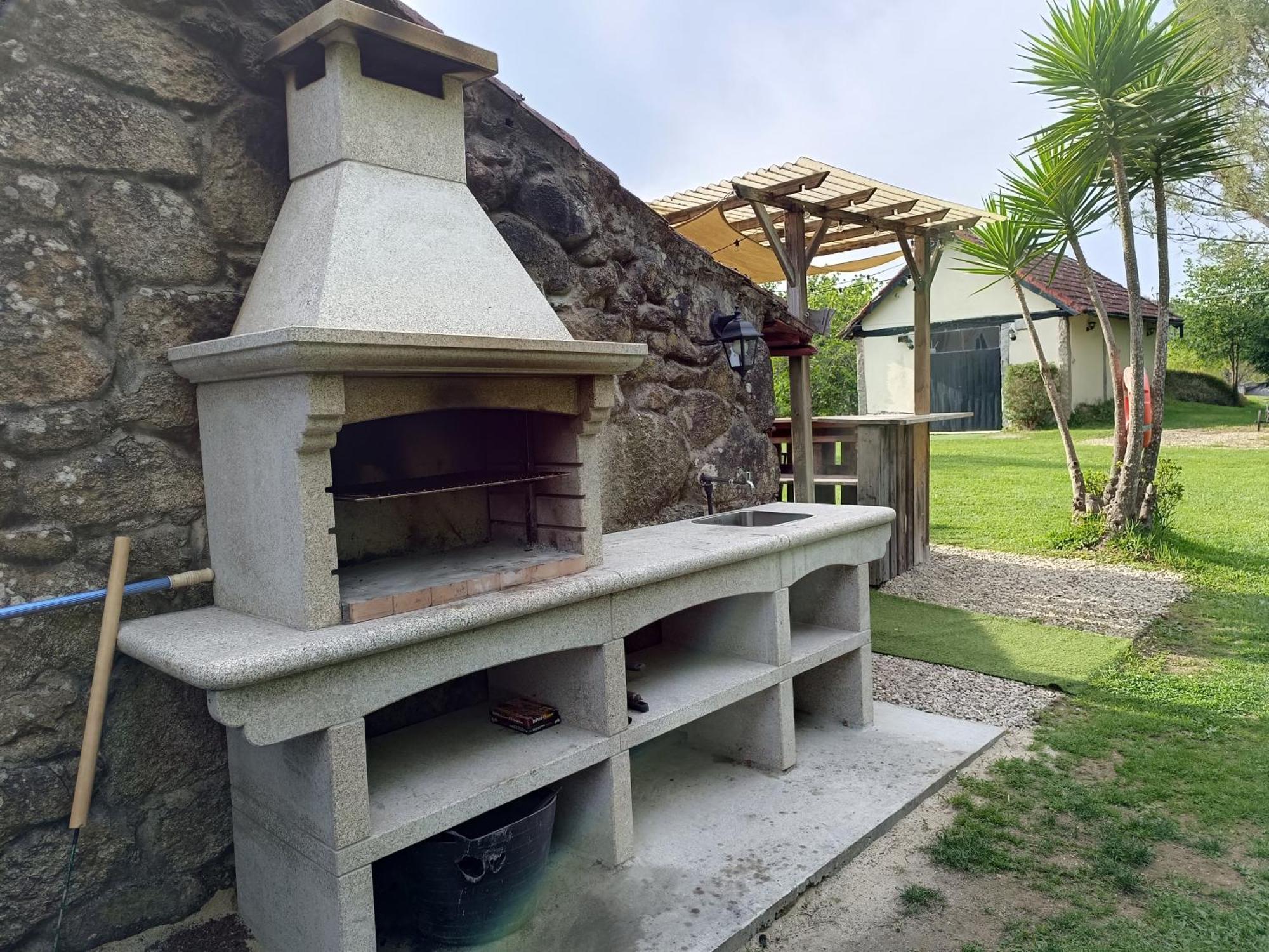 A Vina De Lina. Turismo Rural Con Piscina Y Finca. Понтеведра Екстериор снимка